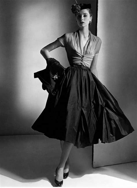 christian dior couture 1950s|Christian Dior most famous dress.